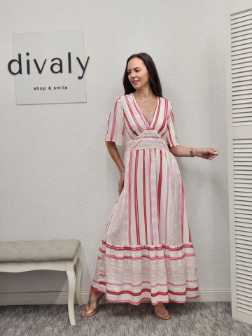 ROCHIE CLARA