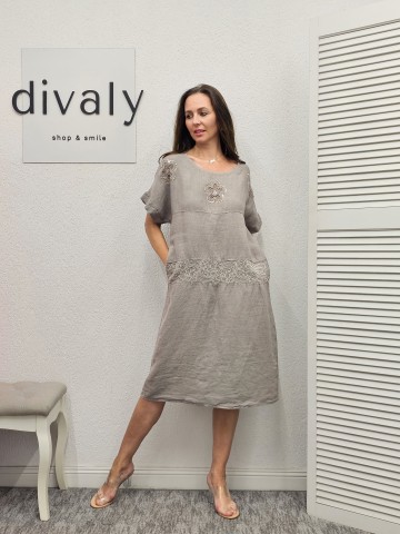 ROCHIE DORA GRAY